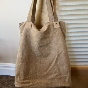 Large back pack with double shoulder straps